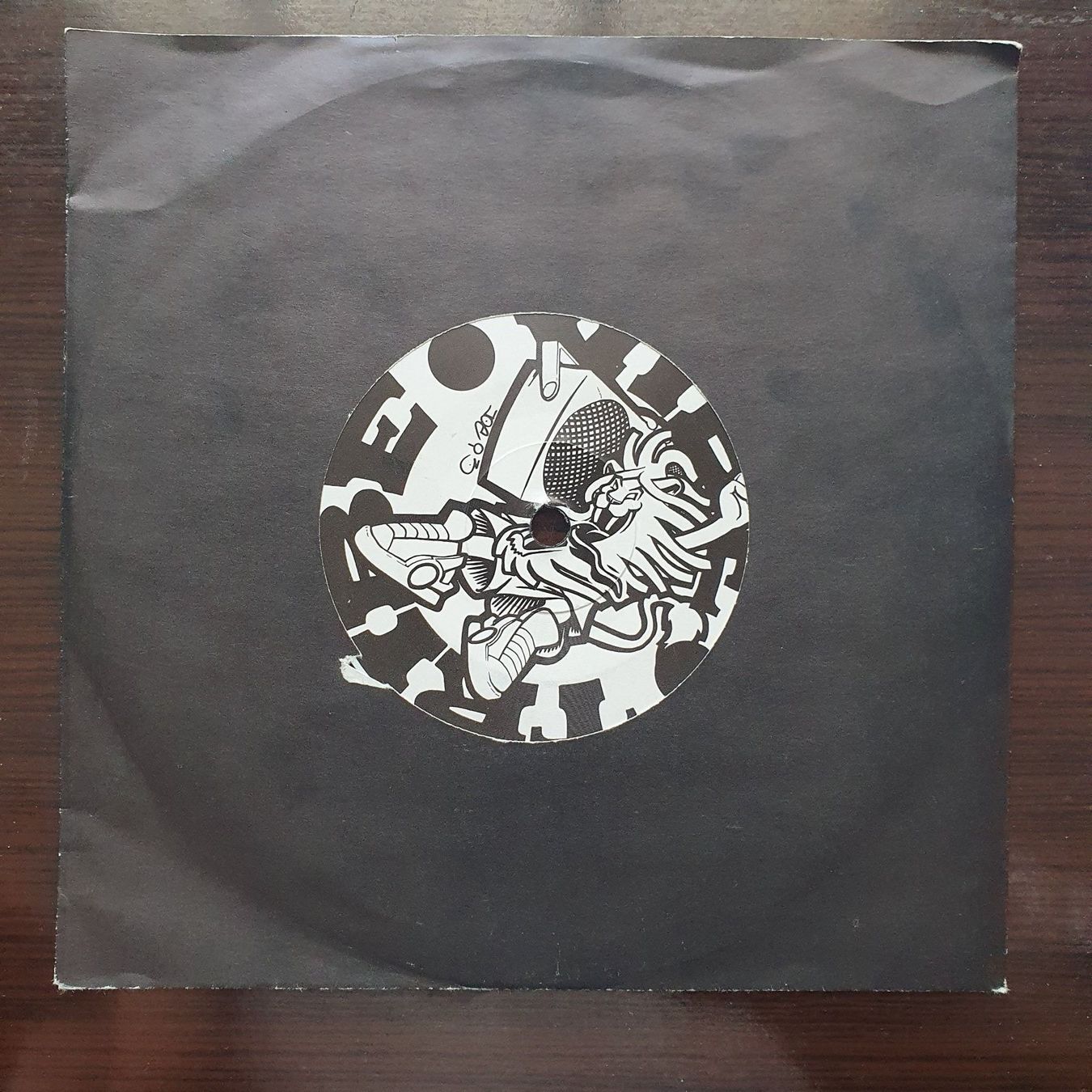 Schallplatten: Vibe Tribe Soundsystem feat: Don Abi 7Inch – Gebraucht aus Zürich von haitimarasa 1
