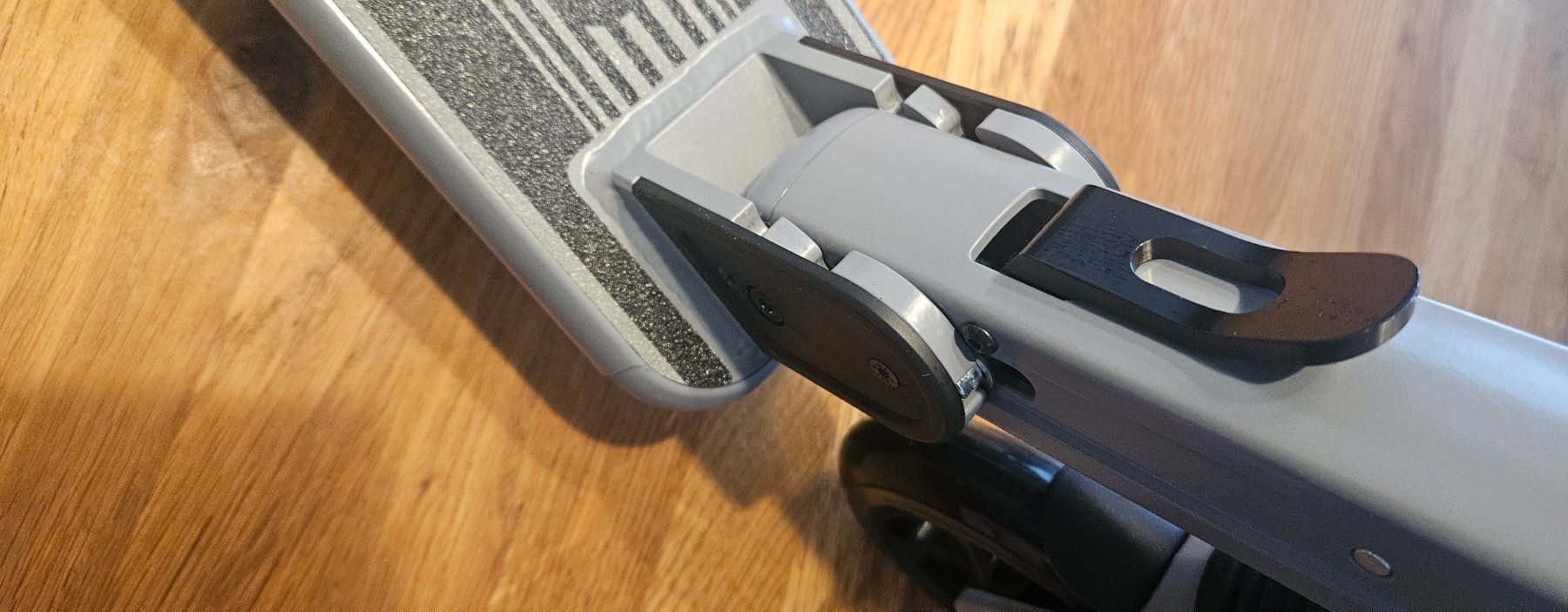 Kickboard: Trottinett Micro Grey  Top Zustand – Usato da Hinwil venduto da Kangra 4