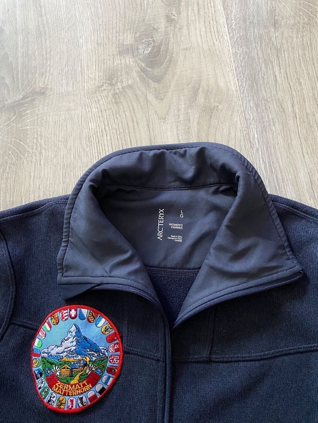 Arcteryx Jacken: arc'teryx cardigan Taille L-M – Gebraucht aus Montreux von Perledor 7