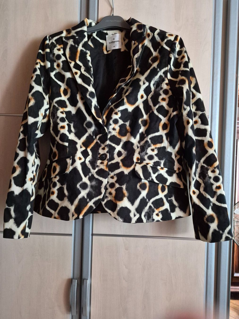 Giacche: Veste cintrée Summum impréssion léopard – Usato da charmoille venduto da mir_my9f