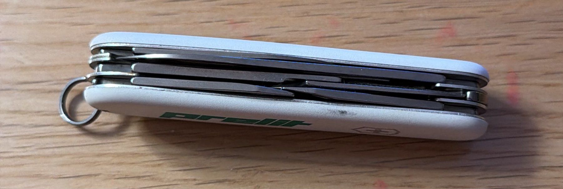 Victorinox Taschenmesser: VICTORINOX SACKMESSER PRELIT – Gebraucht aus Zürich von Frei-Occasionen 6