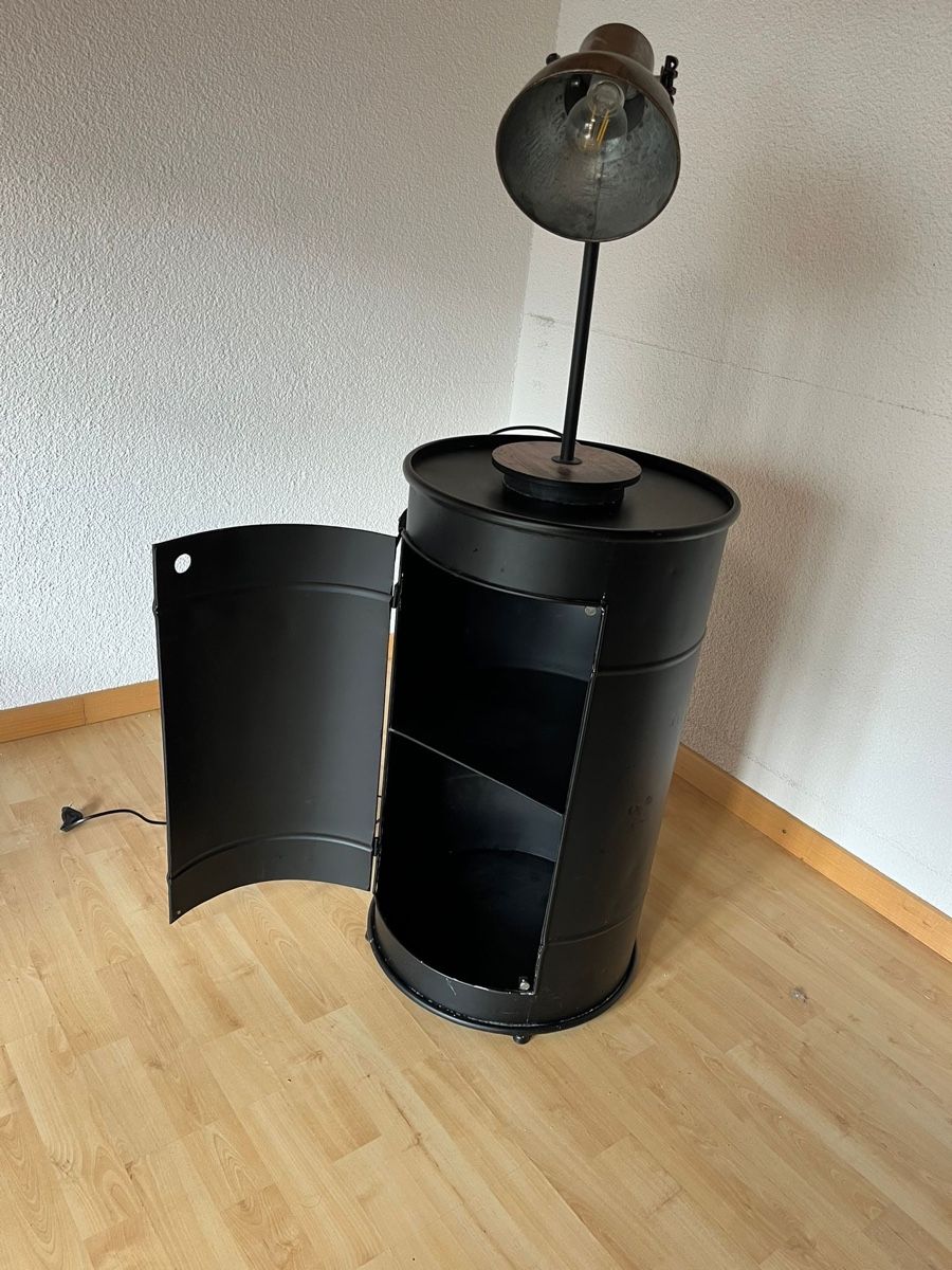 Comodini: Coole Tonne – Usato da Weiningen ZH venduto da and_6tm5 1