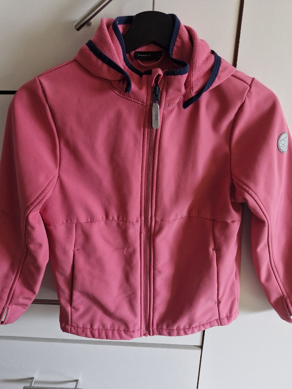 Name It Vestes & Manteaux: Name it Softshelljacke Pink Grösse 140 – D'occasion à Hergiswil LU par 88winu