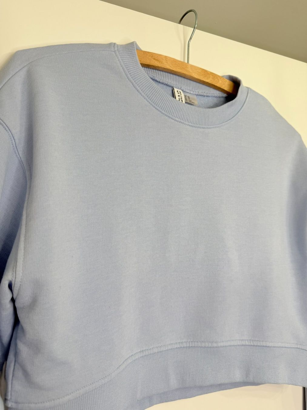 H&M Maglioni & Felpe: Kurz Pullover / Sweater Babyblau – Nuovo (secondo la descrizione) da Zürich venduto da ffeti 3