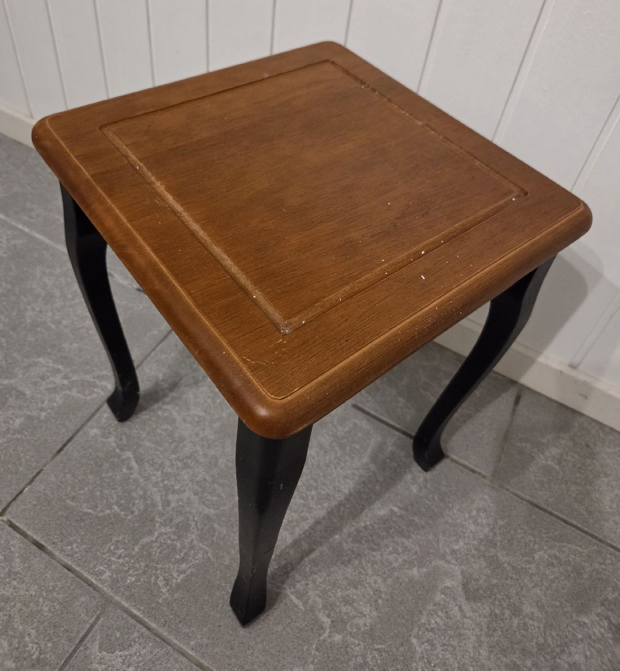 Hocker: Hocker, Tabourett, Beistelltischlein – Gebraucht aus Klingnau von Groofty69 2