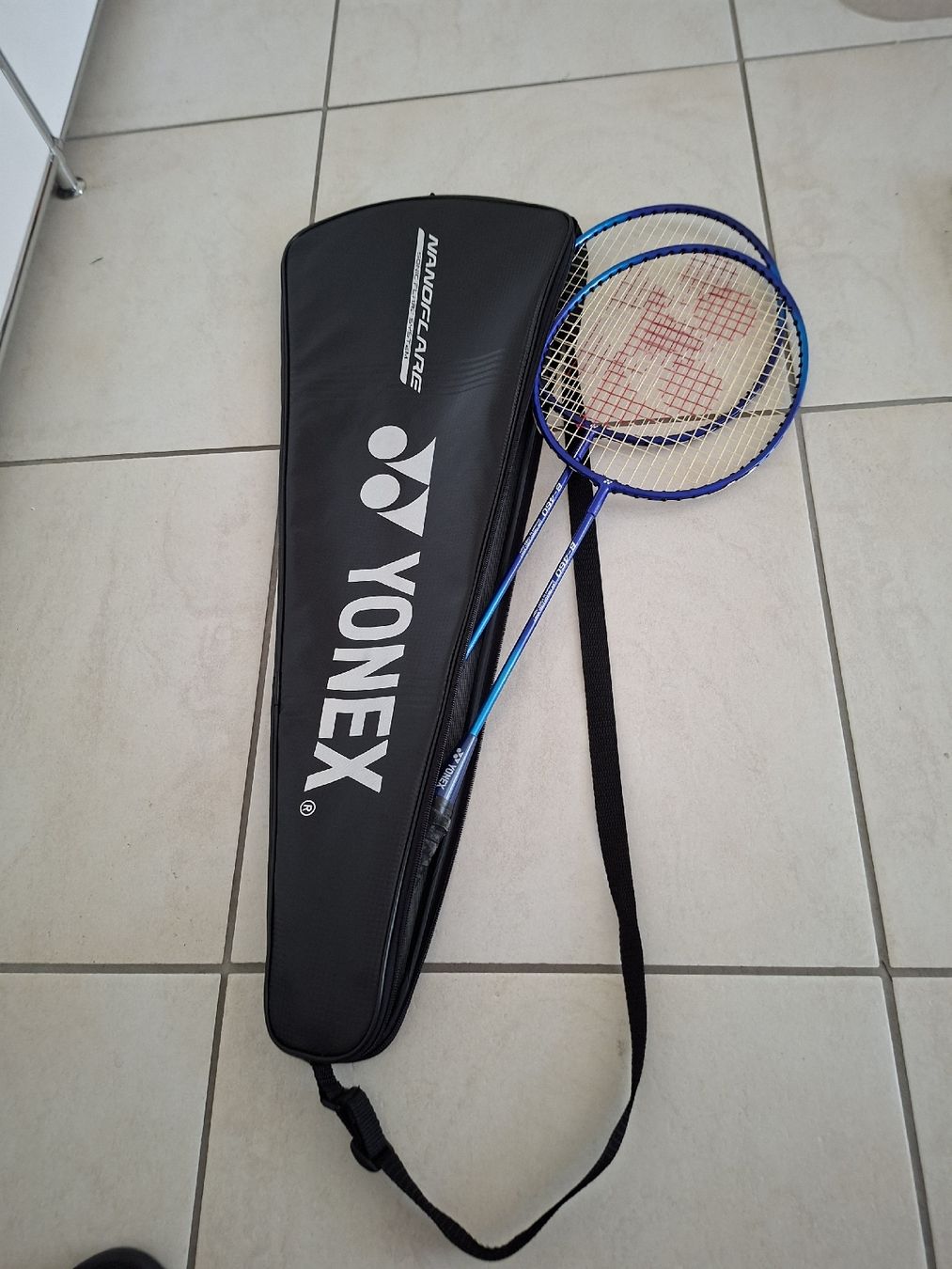 Yonex Racchette: Badmintonschläger YONEX B-460 Set mit Tasche – Usato da Uster venduto da mak_mw2n 2