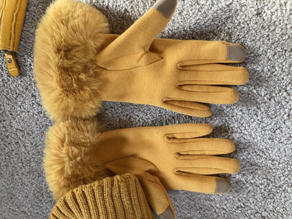 Lotti di vestiti: Ensemble gants, bonnet, portefeuille  – Nuovo e nell'imballaggio originale da Ardon venduto da hel_2sxp 4