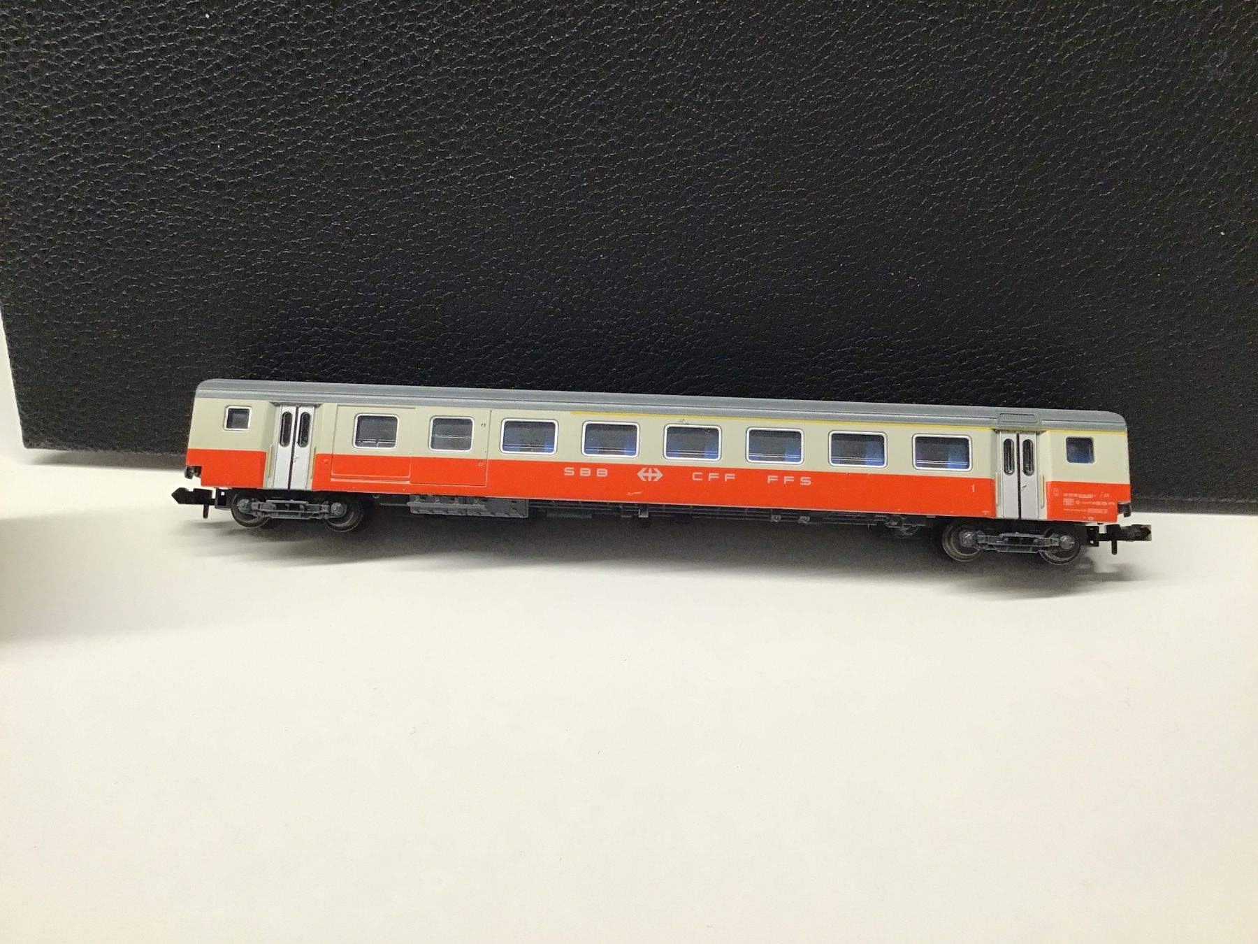 Trix Modellini di ferrovie: Minitrix SBB Wagen, 1.Klasse, – Usato da Männedorf venduto da Modellbau-wyss 1