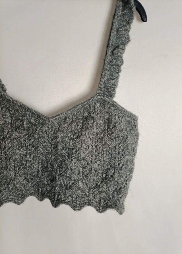 Zara Tops: ZARA Grey Knit Crop Top NP: 49.- – Neu (gemäss Beschreibung) aus Horgen von lme_8kj7 1