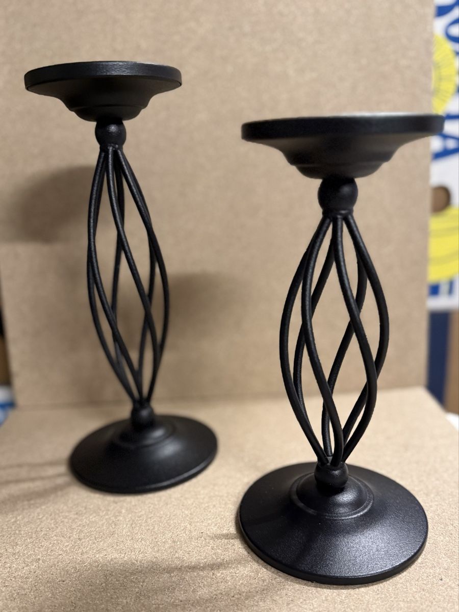 Partylite Portacandele: Partylite 2er Set Kerzenständer, Metall, schwarz – Usato da Oberägeri venduto da eladiel