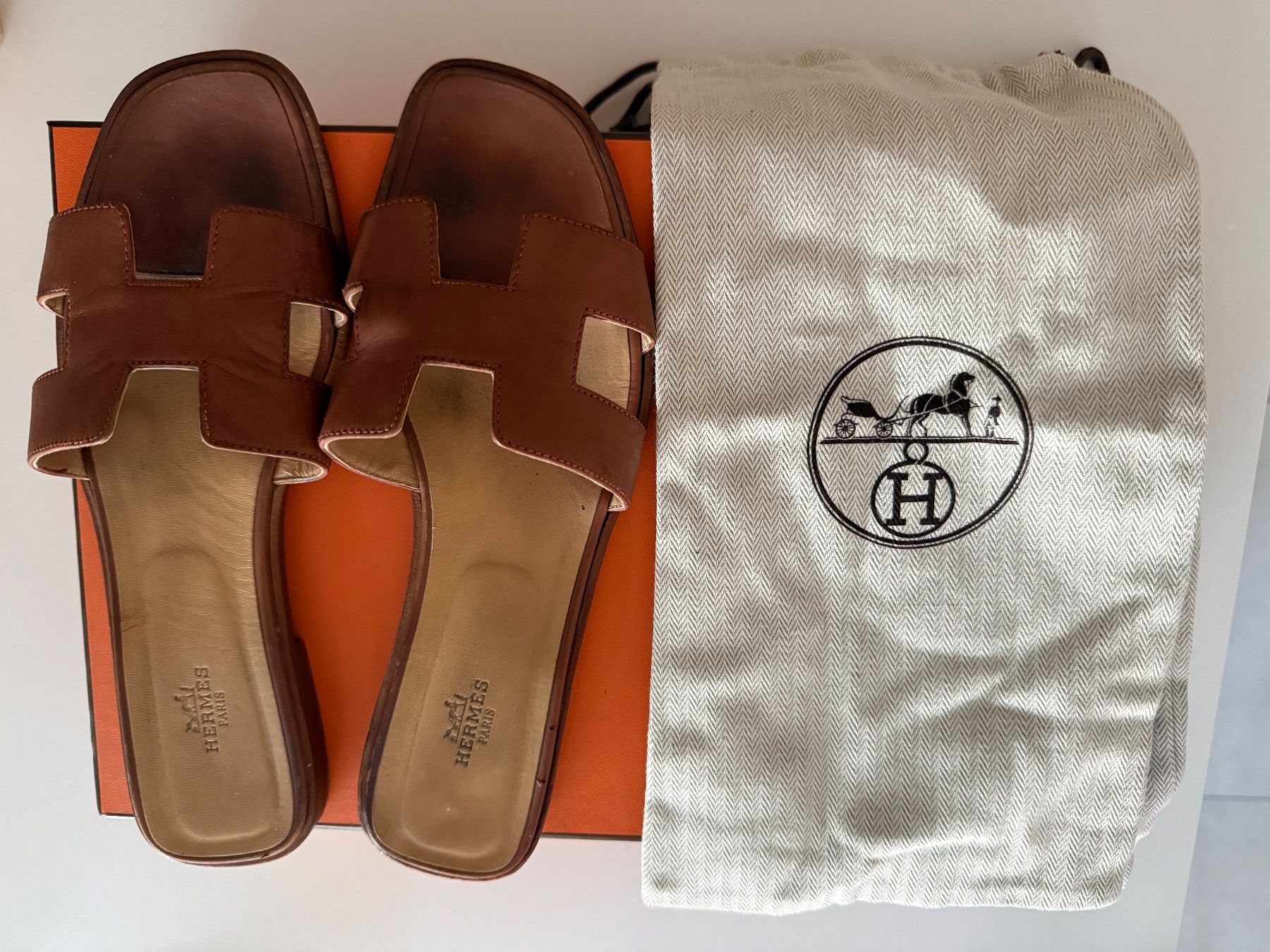 Hermès Damenschuhe: Hermes sandales Oran – Gebraucht aus Gimel von fan_8tvc