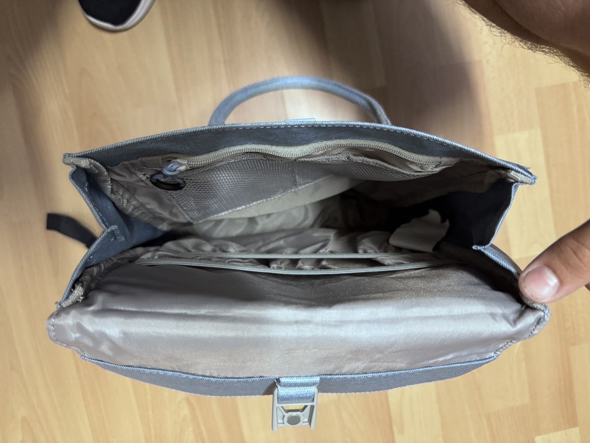 Decathlon Zaini: Decathlon Rucksack – Nuovo (secondo la descrizione) da Wetzikon ZH venduto da bos_7dbr 1