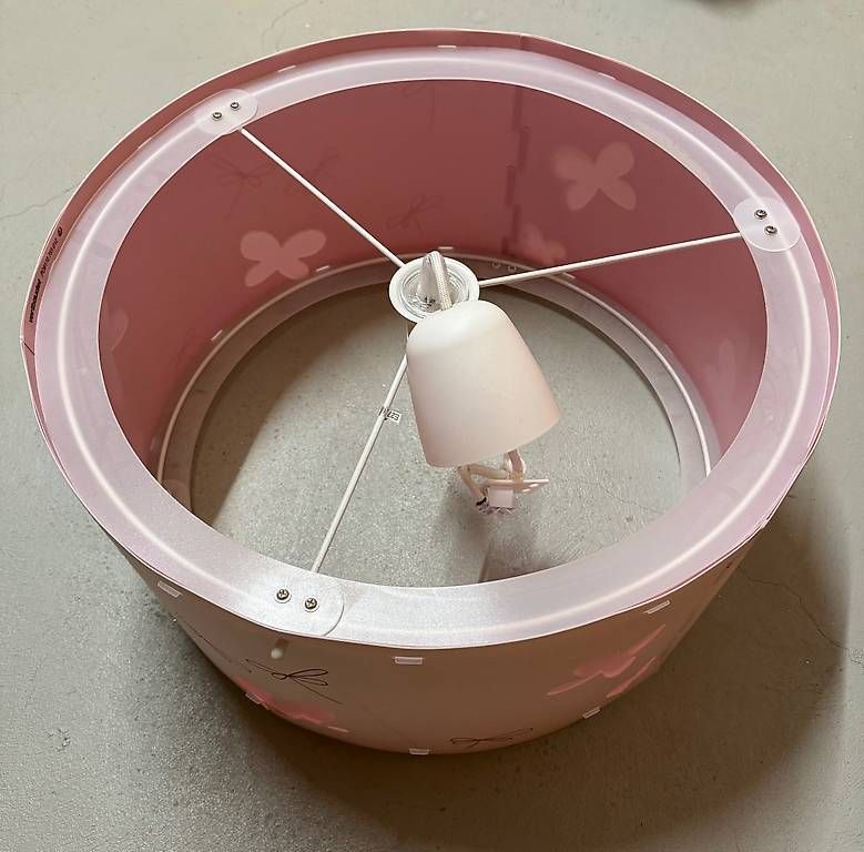 Lampadari & plafoniere: Lampe rosa mit Schmetterlingen Mädchen – Usato da Widnau venduto da Daniel81 1