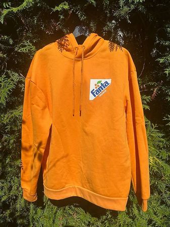 Fanta Pullover mit Kapuze (M)