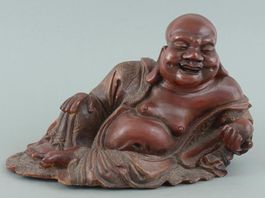 Alte Figur des Dickbauch-Buddha aus Holz, China