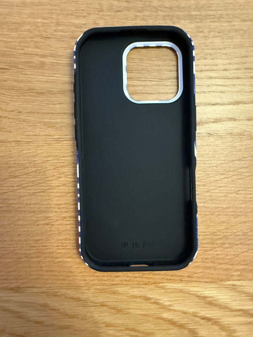 Apple Cover & Protezioni schermo: IPhone 16 Pro Hülle von Murbel – Usato da Wetzikon ZH venduto da jas_66r8 1