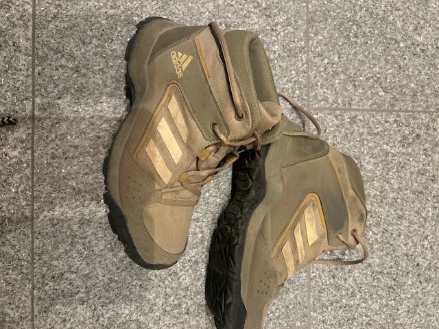 Adidas Scarpe per ragazzi: Adidas Wanderschuhe Terrex Grösse 34 – Usato da Gockhausen venduto da Selleries