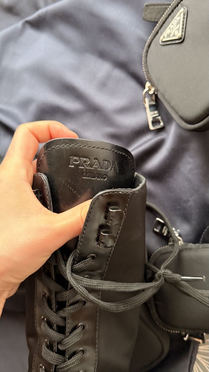 Prada Scarpe da donna: PRADA Black Leather Boots Size 37. Great Condition! – Usato da Zürich venduto da ele_5wrd 1