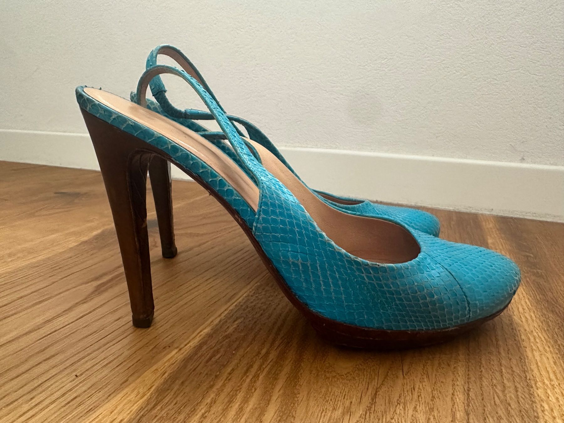 Bottega Veneta Scarpe da donna: Bottega Veneta 40 – Usato da St-Légier-Chiésaz venduto da EvaVDRiviera