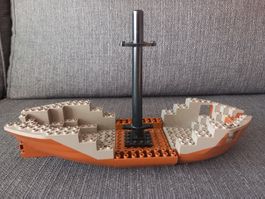 Bateau Lego ,Coque et Mat du set 6271