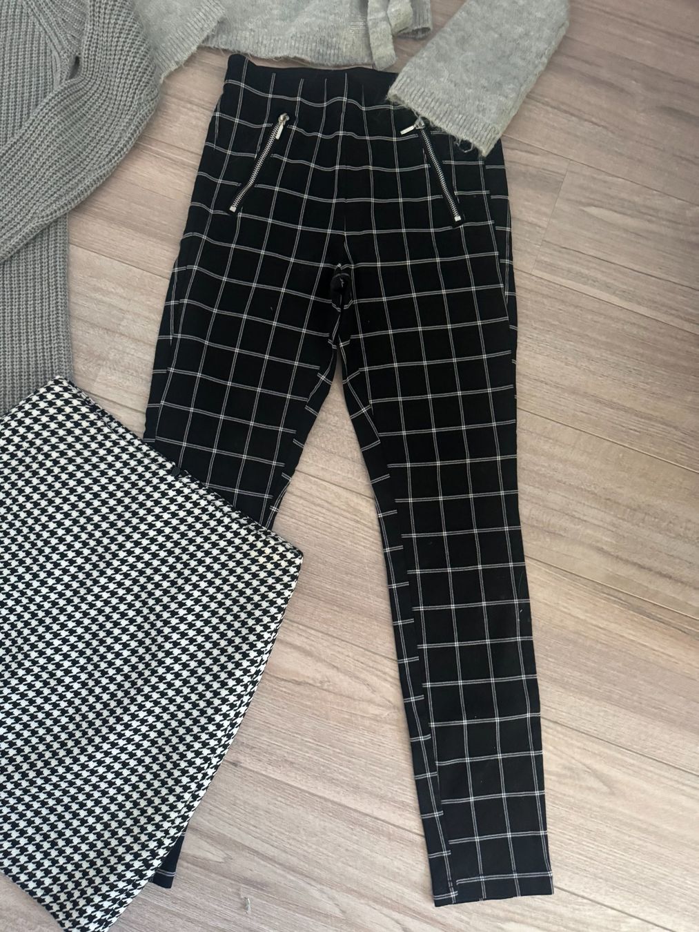 Lotti di vestiti: 5 Stk. Damen Kleider Set Gr. XS – Usato da Bonstetten venduto da VCLS 2