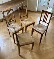 4 alte Beizenstühle