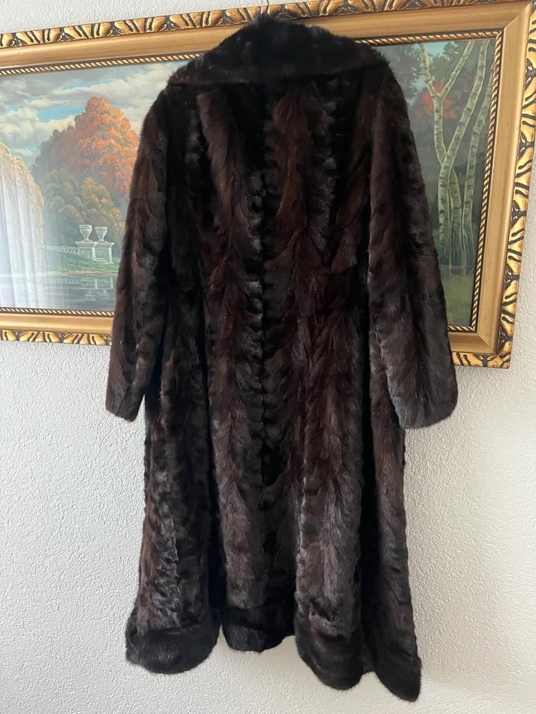 Nerz Mäntel: Mantel/ wunderschöner Nerzmantel – Gebraucht aus Rüschlikon von Lajniii 2