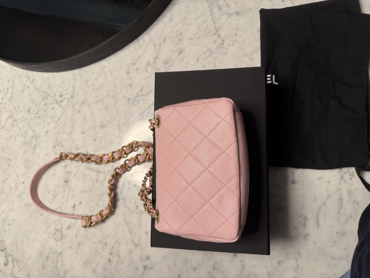 Chanel Taschen für Damen: Chanel Tasche rosa neu – Neu und originalverpackt aus Altendorf von Aleksandrasa 1