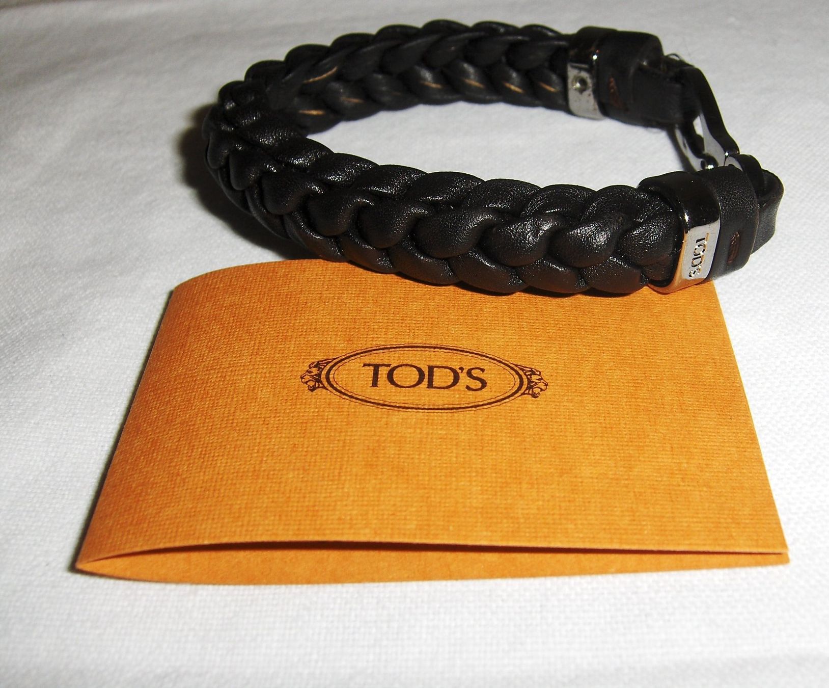 Armbänder & -reifen: TOD'S Leder Armband mit Box – Gebraucht aus Dübendorf von alracfo 3