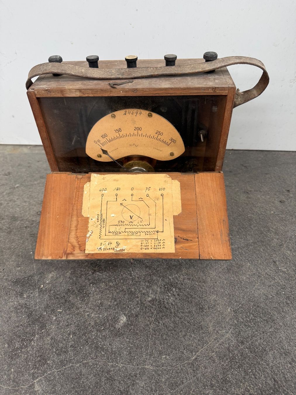 Braun Misurare: Voltmeter Messgerät Vintage Hartmann & Braun Ledertasche – Usato da Steffisburg venduto da smocky17 2