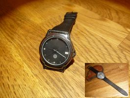 Seltene Armbanduhr MONDAINE VW Volkswagen M7607.700