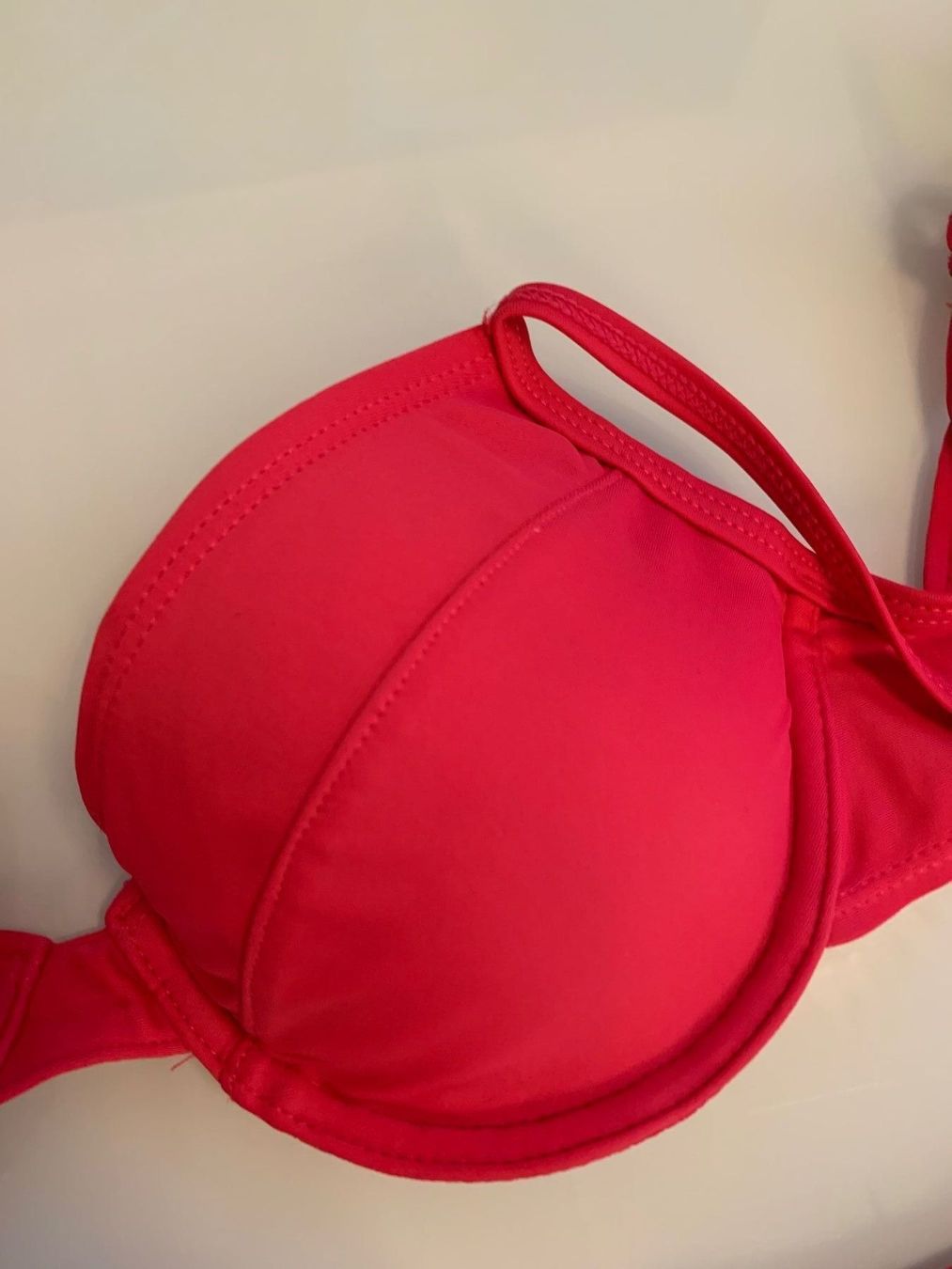 Costumi da bagno & Bikini: Bikini Rot – Nuovo (secondo la descrizione) da Adliswil venduto da Jessik0 2