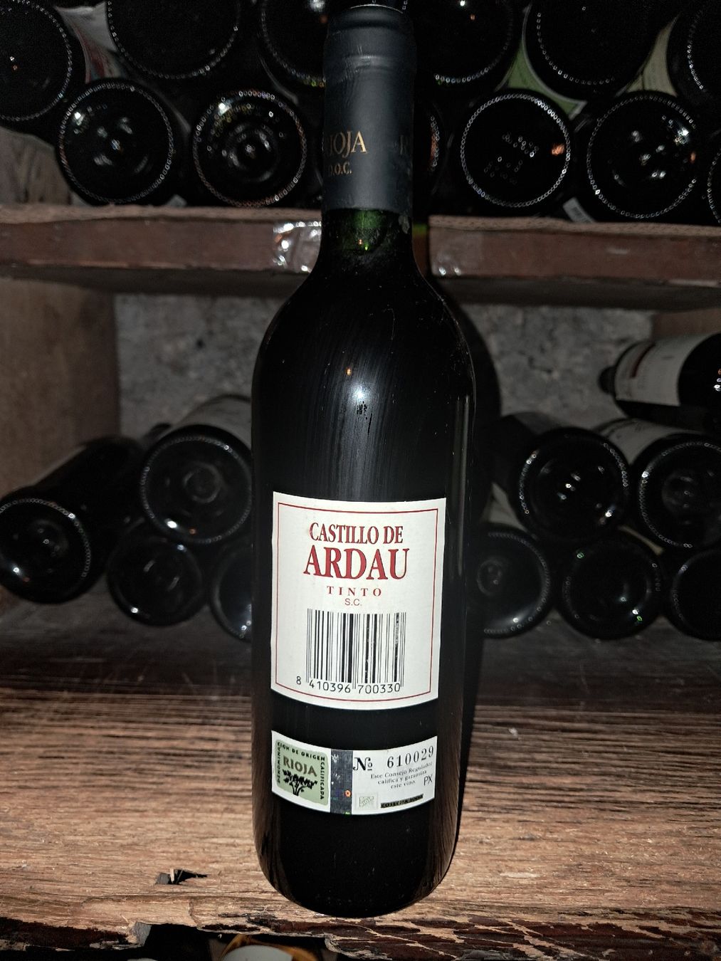 Rioja Vino: Castillo de Ardau rioja 2000 – Nuovo e nell'imballaggio originale da Le locle venduto da juliensaran 2