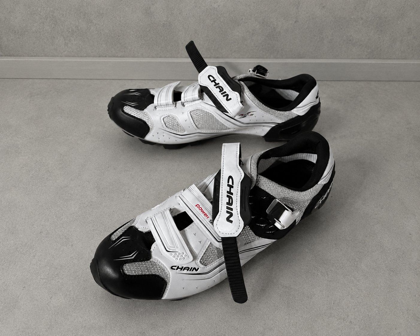 Herrenschuhe: Chain Power Strap Veloschuhe Gr 43 – Gebraucht aus St. Gallen von Starlord77 1