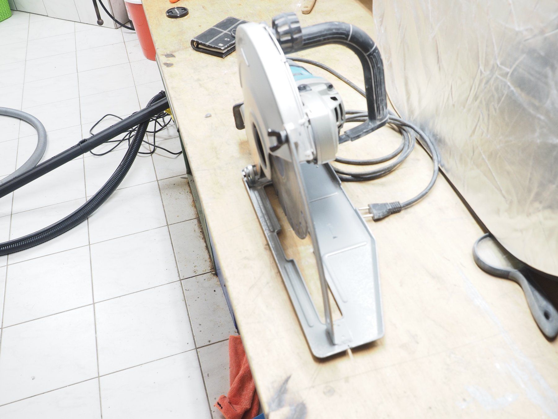 Makita Alle Maschinen: Diamantschneider Makita – Gebraucht aus Arboldswil von Alexis46 4