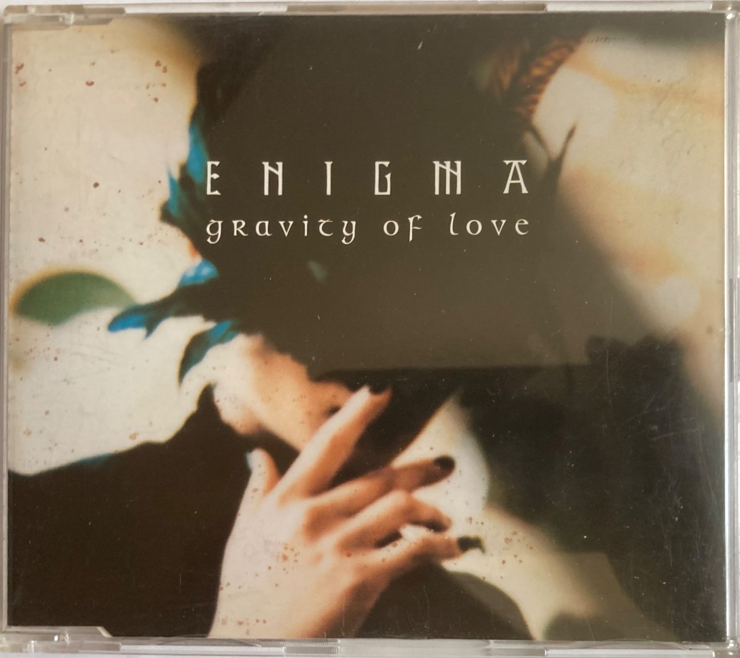 CD: ENIGMA - GRAVITY OF LOVE – Usato da Poliez-Pittet venduto da Newtown-Records
