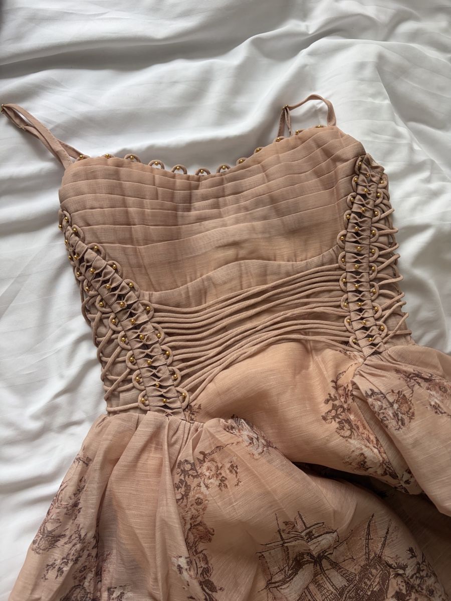 Vestiti: Elegant Midi Dress – Nuovo (secondo la descrizione) da St.Josefen venduto da lop_lh8d 2