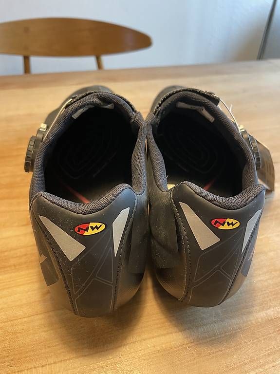 Scarpe da uomo: Gravelschuhe – Usato da Basel venduto da joh_6frl 3