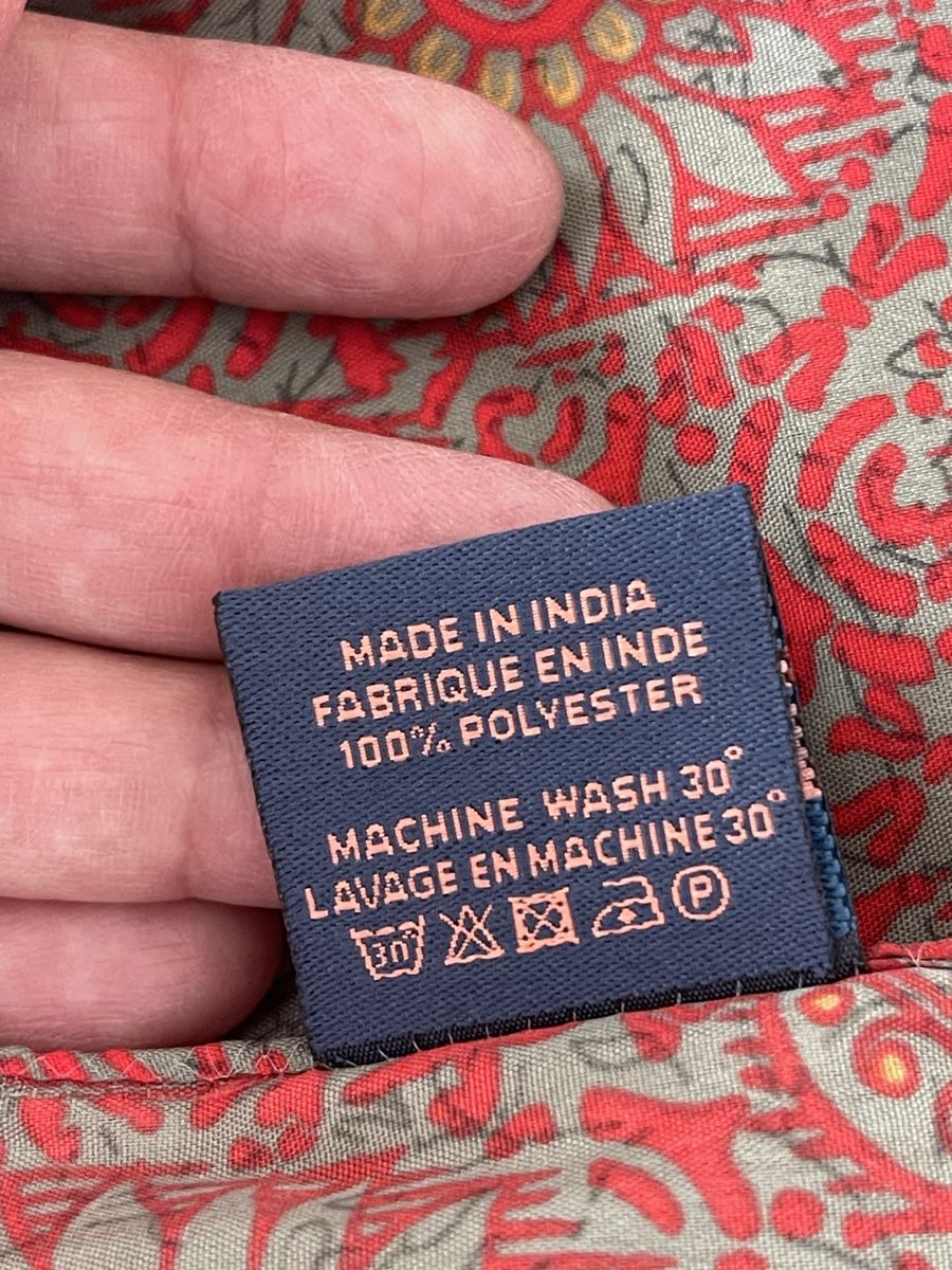 Foulard & Sciarpe: Écharpe Ipanima Rouge et Gris - etat Impeccable! – Usato da Kloten venduto da Vermicelles 5