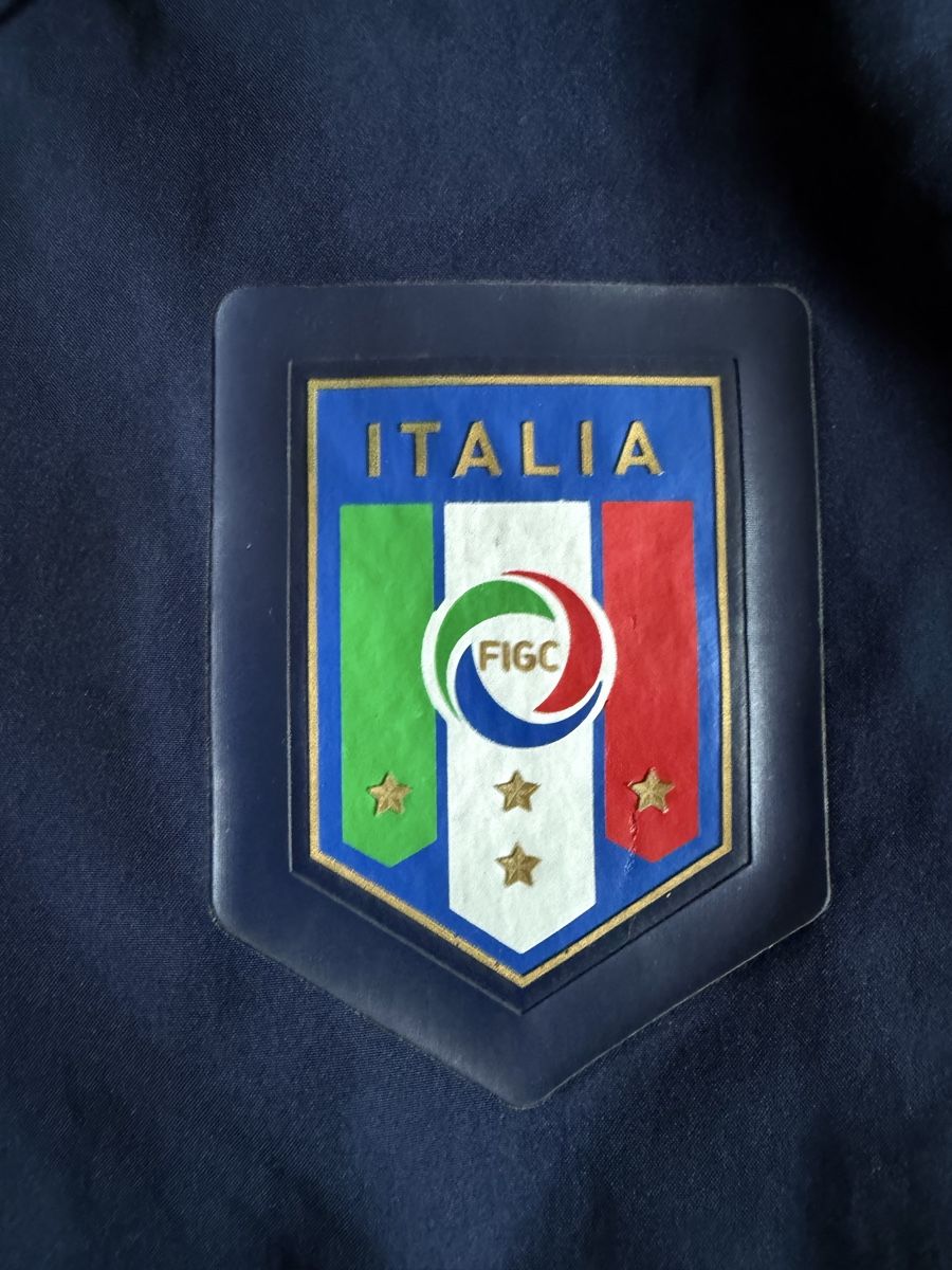 Puma Canottiere & Pantaloni: Puma L Jacke Italia – Usato da Zürich venduto da chi_9dfb 3