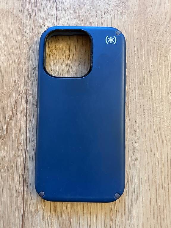 Cover & Protezioni schermo: Speck Handyhülle iPhone 15 Pro - Blue – Usato da Zürich venduto da emichael