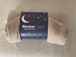 coop Blanket / Kuscheldecke beige, 130x160 cm, neu