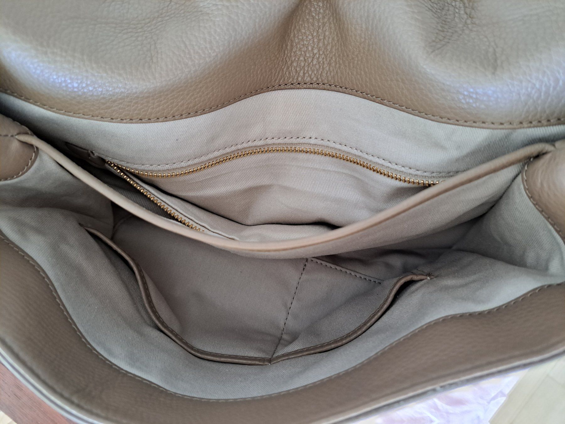 Coccinelle Borse da donna: COCCINELLE LIYA - Handtasche – Nuovo (secondo la descrizione) da Winterthur venduto da Klaudi15 2