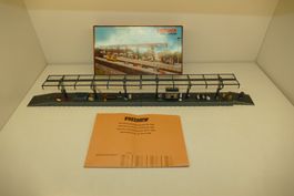 Vollmer H0: Bahnsteig ausgeschmückt