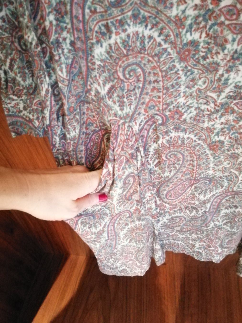 Vestiti: Hängekleidchen mit Paisley Muster – Usato da Rheinfelden venduto da Illy84 5