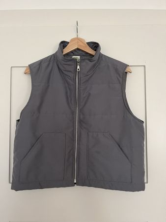 Graue Weste / Gilet