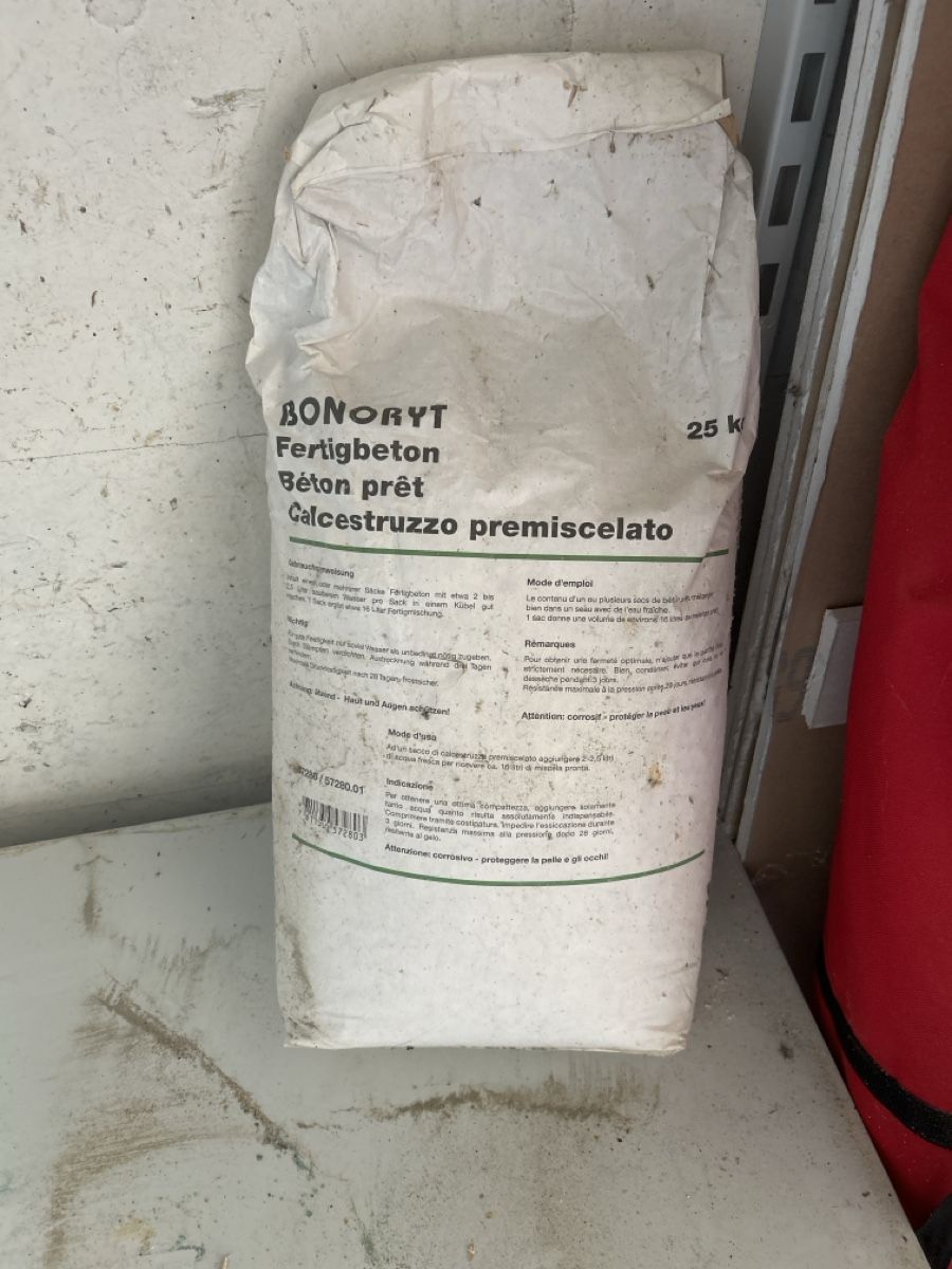 Materiale di riempimento: BONORYT Fertigbeton 25kg Sack – Nuovo e nell'imballaggio originale da Stüsslingen venduto da Alphonso