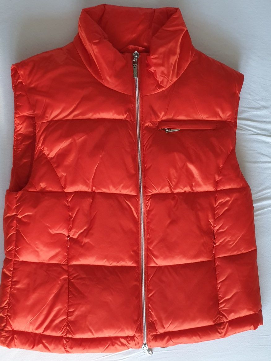 Monari Gilets & Westen: Gilet von Monari, Gr. 36 – Gebraucht aus Basel von Luzora 1