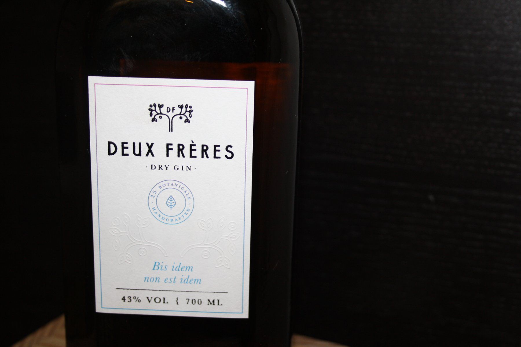 Spirituosen: Gin Deux Frères 7 DL – Neu (gemäss Beschreibung) aus Reinach BL von Runni 2