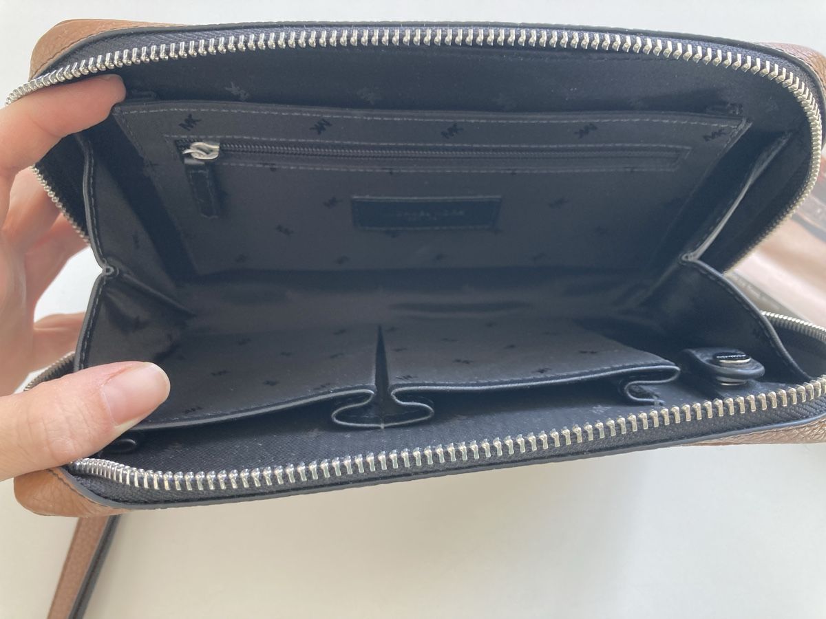 Michael Kors Borse: Pochette Michael Kors leder braun – Nuovo (secondo la descrizione) da Stäfa venduto da lauramode 3